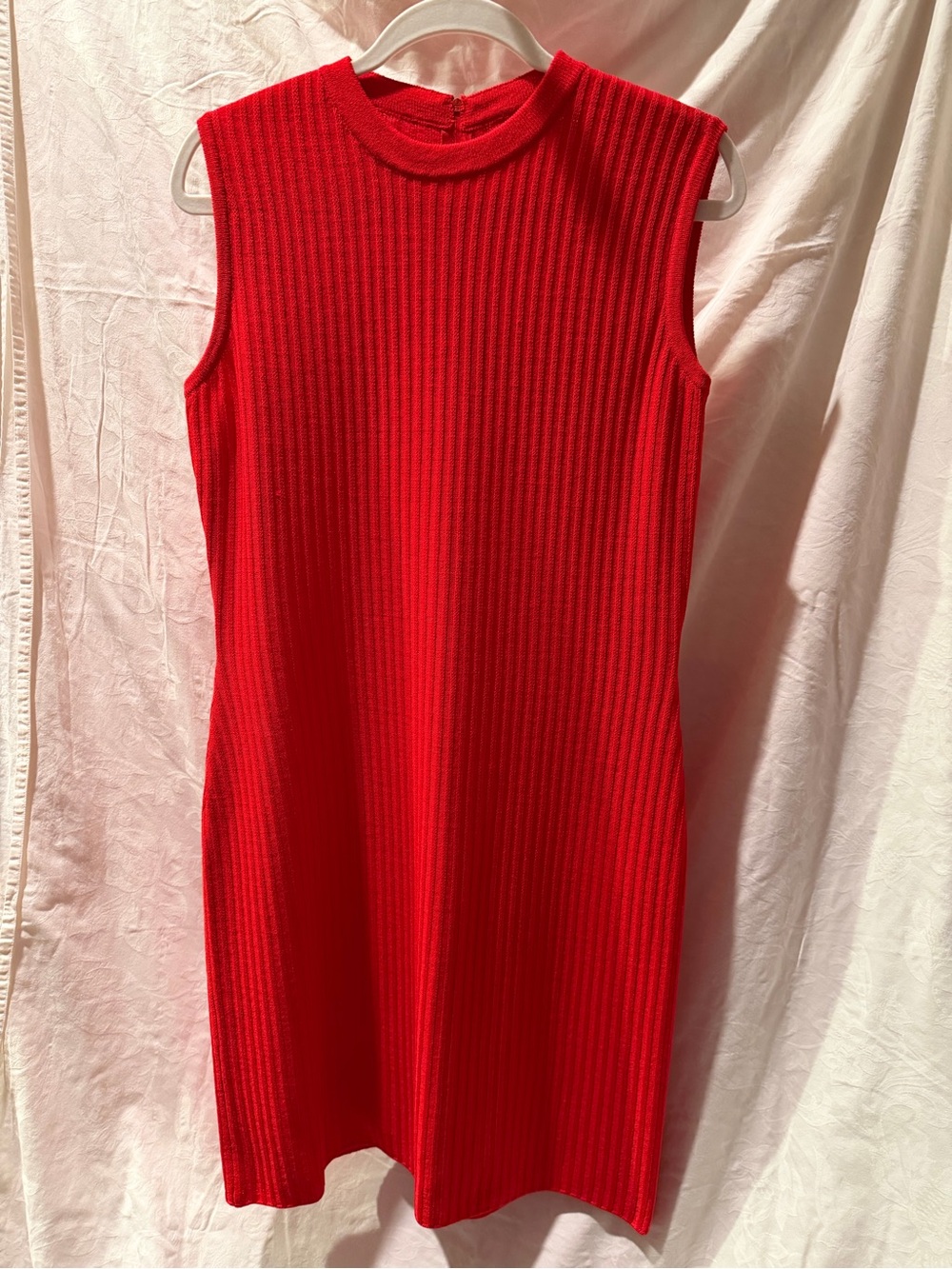 St. John Collection Red Ribbed Sleeveless Knit Dress